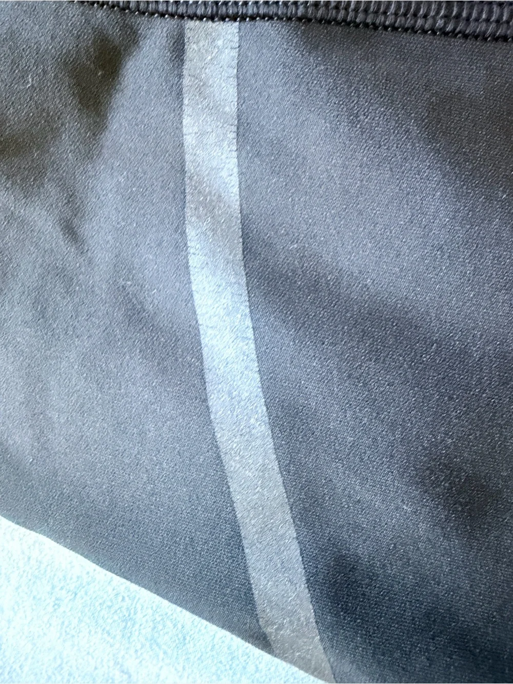 Lululemon -  Black Gray Cropped Performance Capris